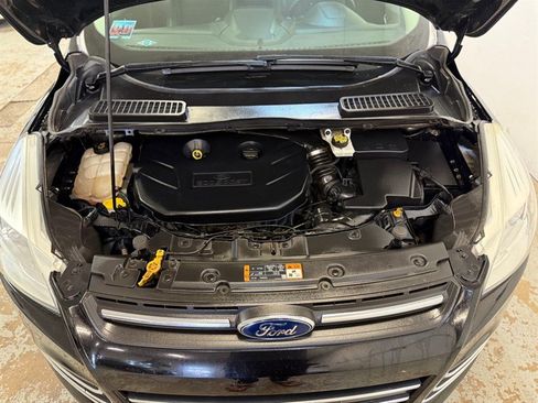 Used 2016 Ford Escape SE w/ SE Chrome Package AWD/4WD image 9