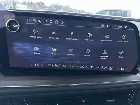 Certified 2025 Chevrolet Tahoe High Country image 36