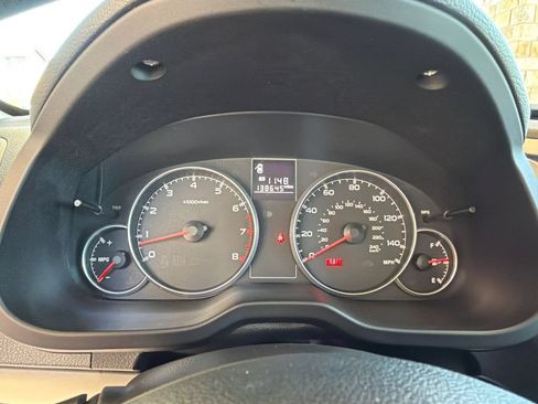 Used 2013 Subaru Outback 2.5i AWD/4WD image 11