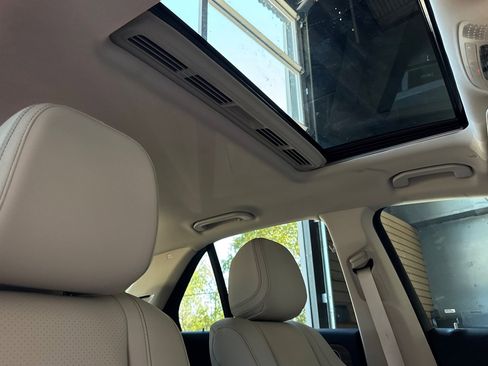 New 2026 Mercedes-Benz GLE 350 4MATIC image 19