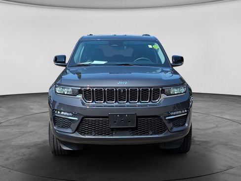 Used 2022 Jeep Grand Cherokee Limited 4xe w/ Luxury Tech Group II AWD/4WD image 2