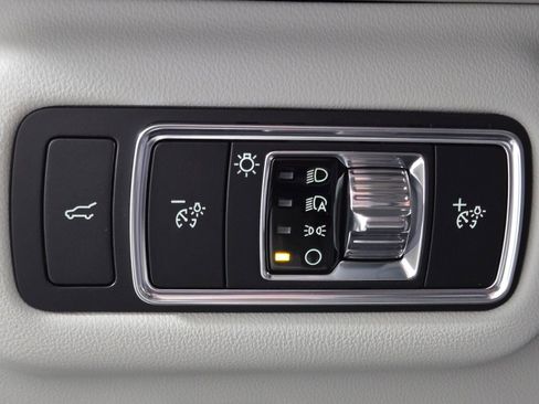 New 2026 Lincoln Nautilus Premier image 23