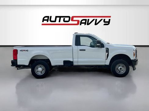 Used 2024 Ford F250 XL AWD/4WD image 8