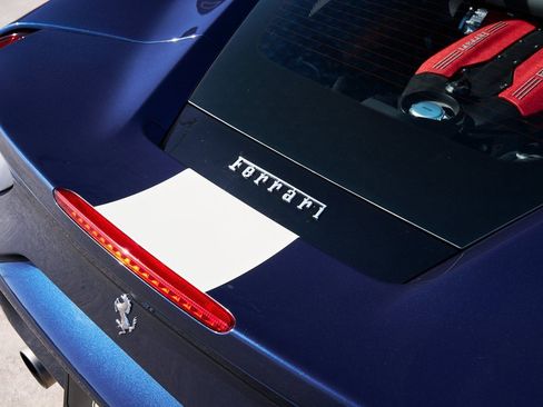 Used 2018 Ferrari 488 GTB Base image 18