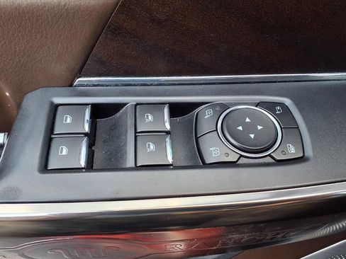 Used 2022 Ford F150 King Ranch w/ Equipment Group 601A High AWD/4WD image 13