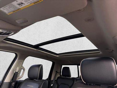 Used 2022 RAM 1500 Laramie image 22