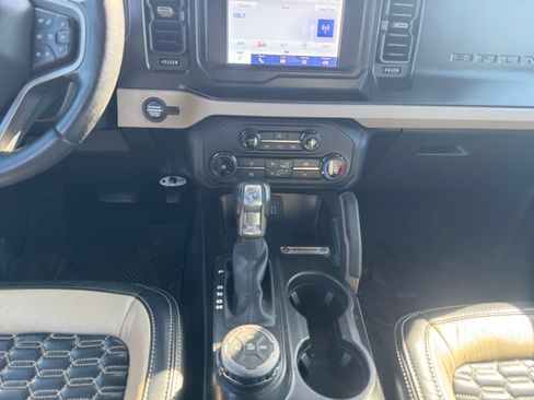 Used 2021 Ford Bronco Big Bend image 14