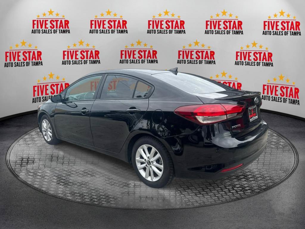 Used 2017 Kia Forte S FWD image 5