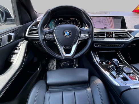 Used 2019 BMW X5 xDrive40i w/ Premium Package 2 AWD/4WD image 6