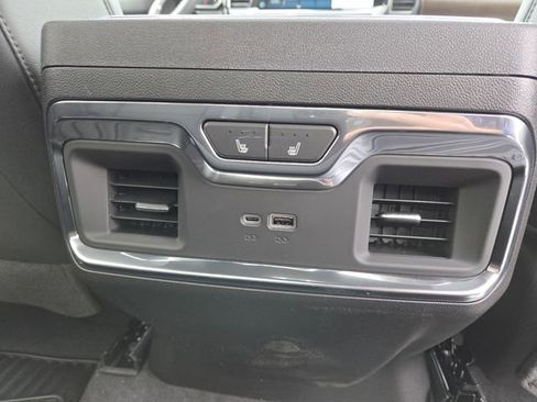 New 2026 Chevrolet Silverado 1500 High Country w/ Technology Package AWD/4WD image 18