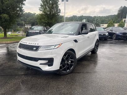 Used 2025 Land Rover Range Rover Sport SE