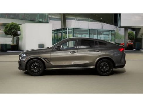 New 2026 BMW X6 M Competition image 4