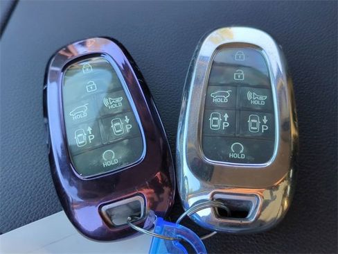 Certified 2022 Hyundai Tucson Limited image 30