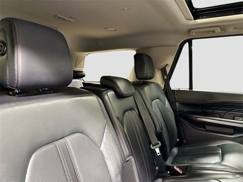 Used 2019 Ford Expedition Platinum image 33