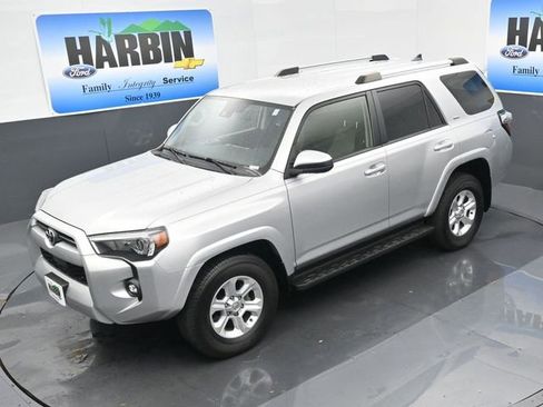 Used 2023 Toyota 4Runner SR5 image 23
