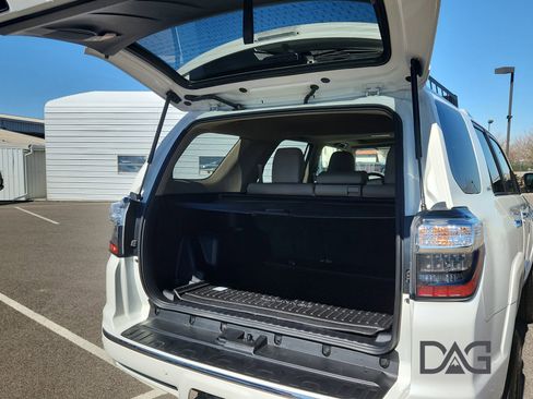 Used 2023 Toyota 4Runner Limited image 18