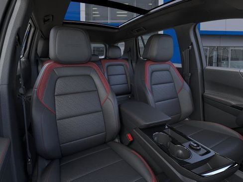 New 2026 Chevrolet Equinox RS w/ Convenience Package III AWD/4WD image 40