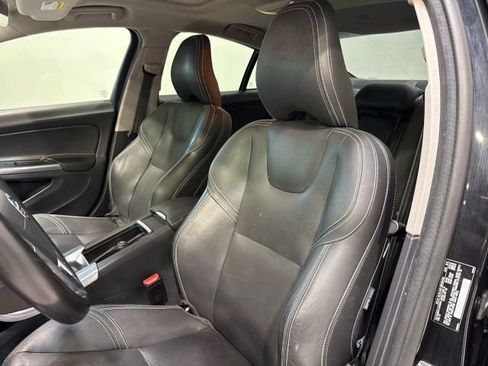 Used 2018 Volvo S60 T5 Dynamic w/ Vision Package image 22