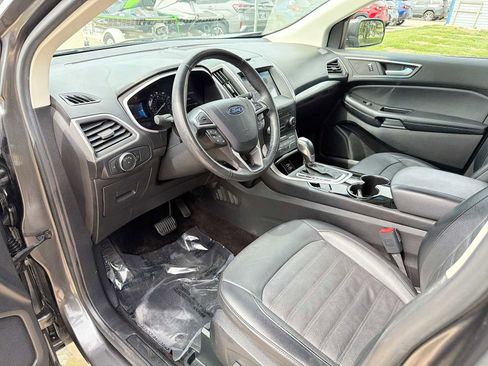 Used 2016 Ford Edge SEL w/ Equipment Group 201A AWD/4WD image 2