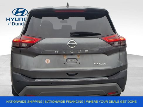 Used 2021 Nissan Rogue SV image 8