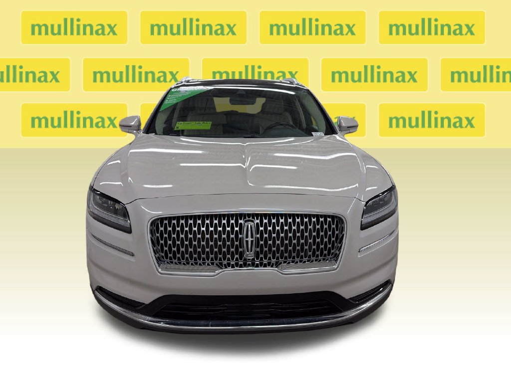 Used 2022 Lincoln Nautilus Reserve FWD image 15