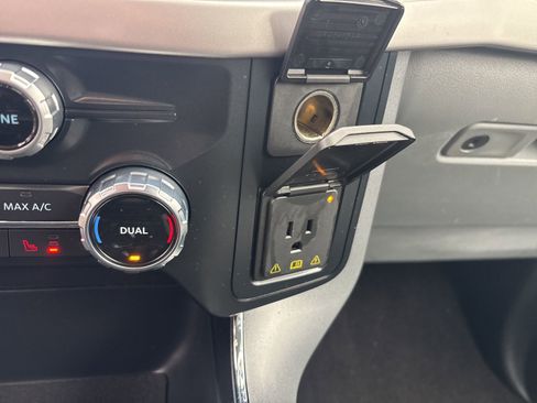 Certified 2022 Ford F150 4x4 SuperCrew image 28