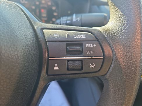 Used 2025 Honda Accord LX image 24