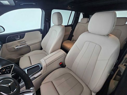 Certified 2025 Mercedes-Benz GLB 250 GLB 250 image 21