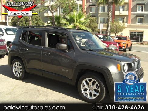 Used 2016 Jeep Renegade Latitude image 1