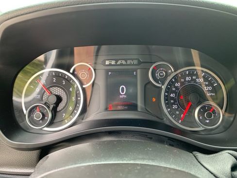 Used 2026 RAM 2500 Big Horn AWD/4WD image 17