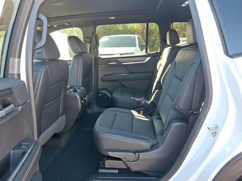 New 2026 GMC Acadia Elevation w/ Black Edition image 5