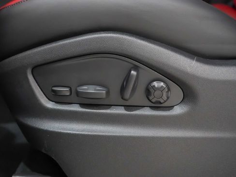 Used 2026 Porsche Cayenne Coupe AWD/4WD image 25
