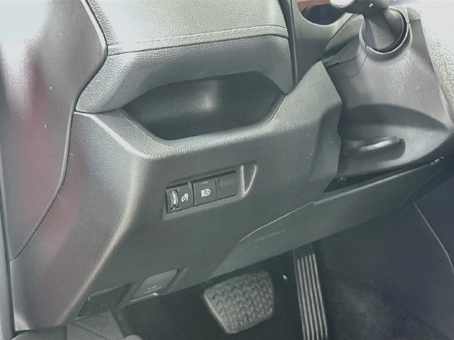 Certified 2024 Toyota RAV4 LE AWD/4WD image 13