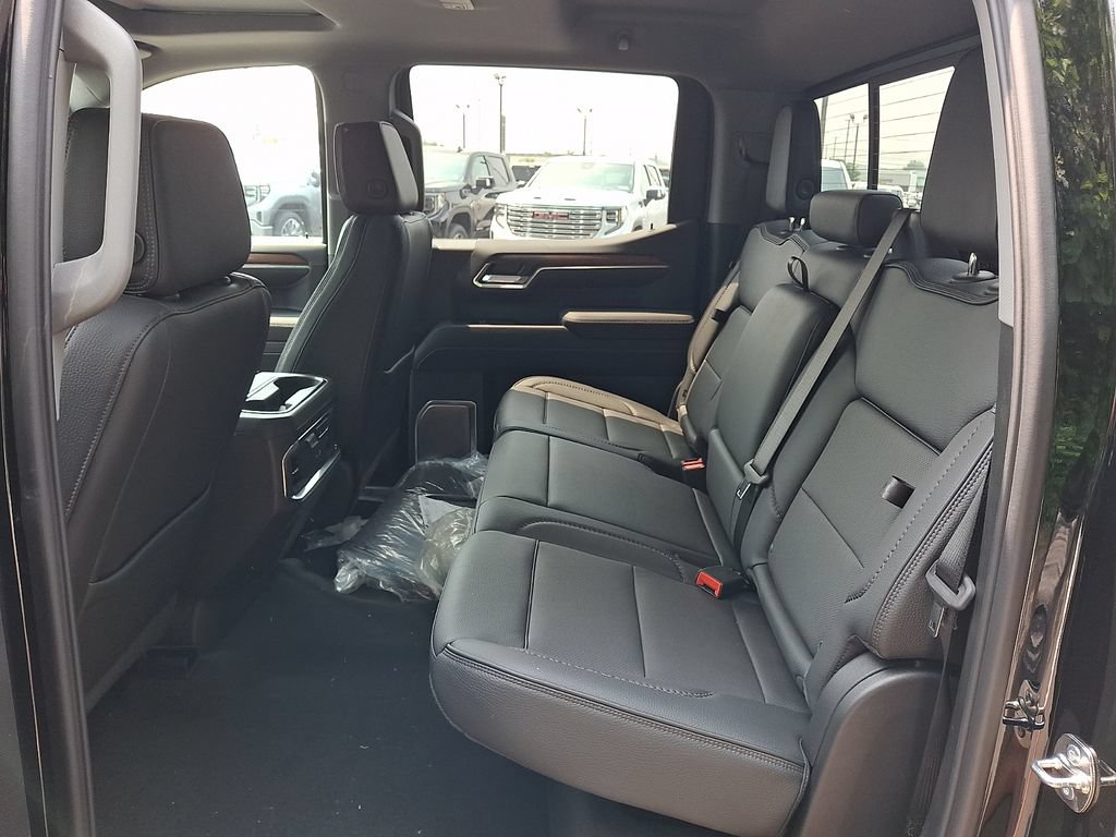 New 2026 GMC Sierra 1500 Denali w/ Denali Reserve Package AWD/4WD image 7