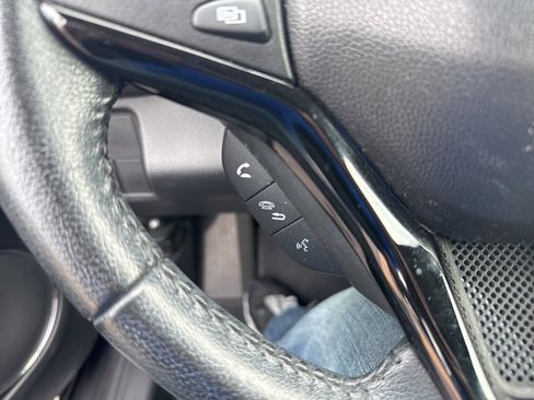 Used 2017 Honda HR-V EX-L image 13