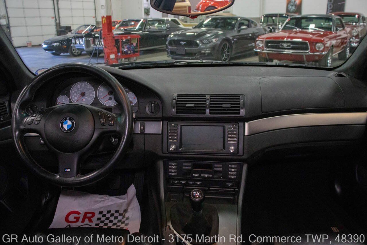 Used 2003 BMW M5 RWD image 16