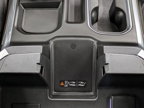 Used 2023 Chevrolet Silverado 1500 RST w/ Protection Package AWD/4WD image 9