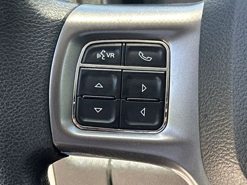 Used 2024 RAM 1500 Classic SLT AWD/4WD image 9