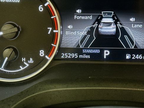 Used 2023 Nissan Rogue SL w/ SL Premium Package FWD image 19