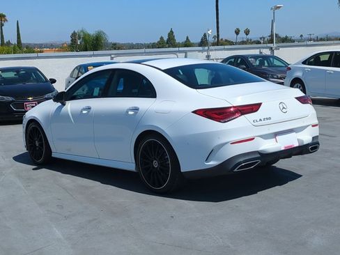 Used 2022 Mercedes-Benz CLA 250 image 8