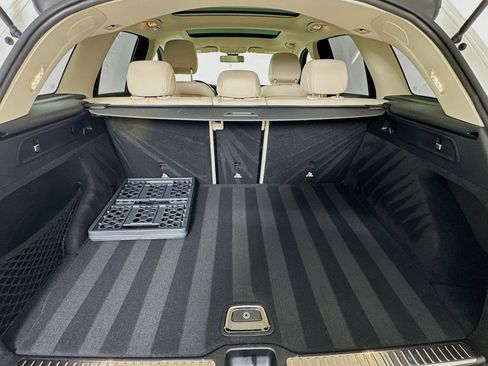 Used 2021 Mercedes-Benz GLC 300 4MATIC image 27