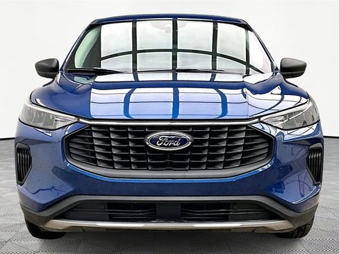 Certified 2023 Ford Escape Active image 3