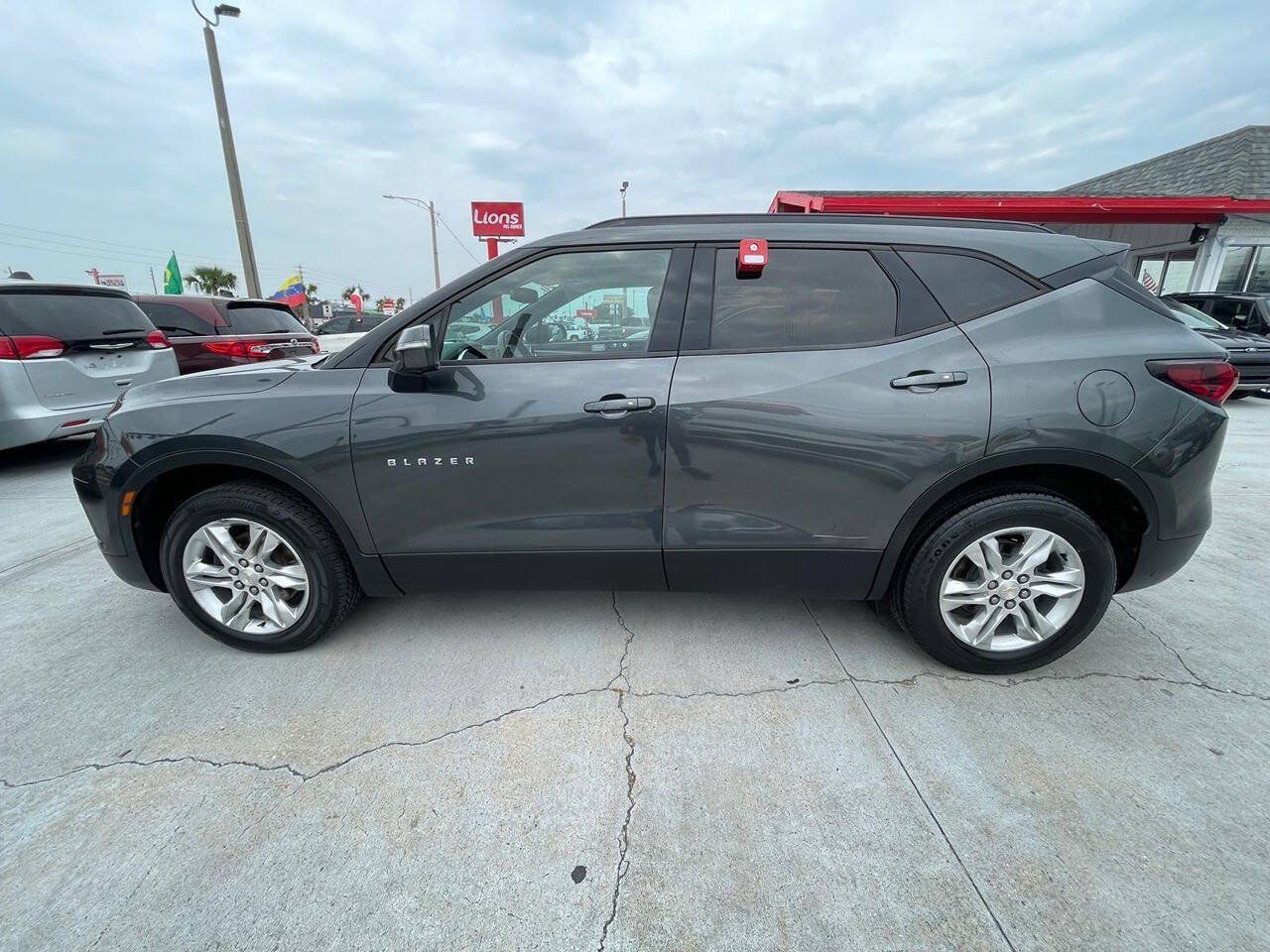 Used 2019 Chevrolet Blazer LT FWD image 5