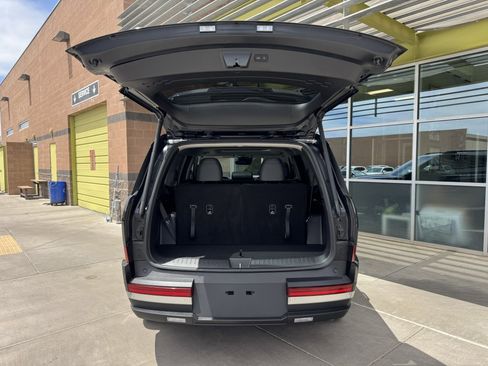 Used 2024 Hyundai Santa Fe Limited image 41