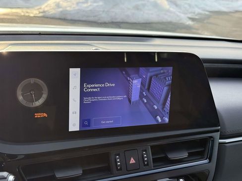 Used 2025 Lexus ES 350 Premium image 11