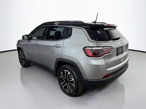 Used 2022 Jeep Compass Limited AWD/4WD image 7