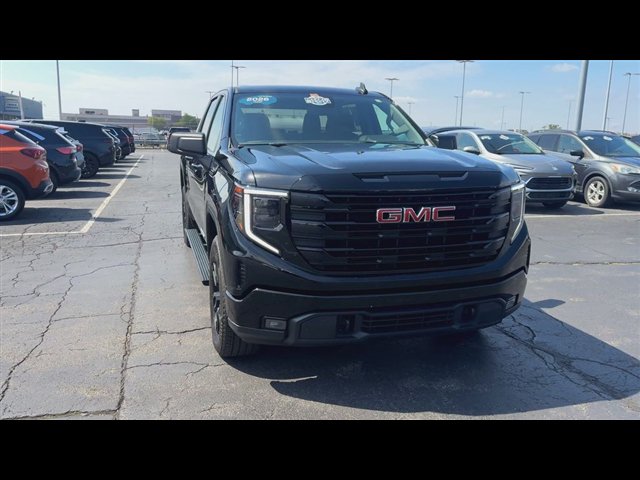 Certified 2026 GMC Sierra 1500 Elevation AWD/4WD image 5