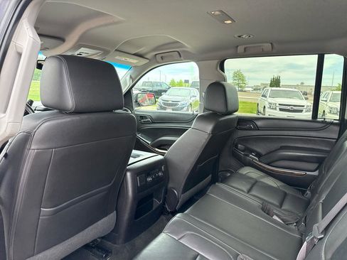 Used 2016 Chevrolet Suburban LT AWD/4WD image 22