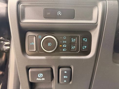 Used 2025 Ford F150 Lariat AWD/4WD image 21