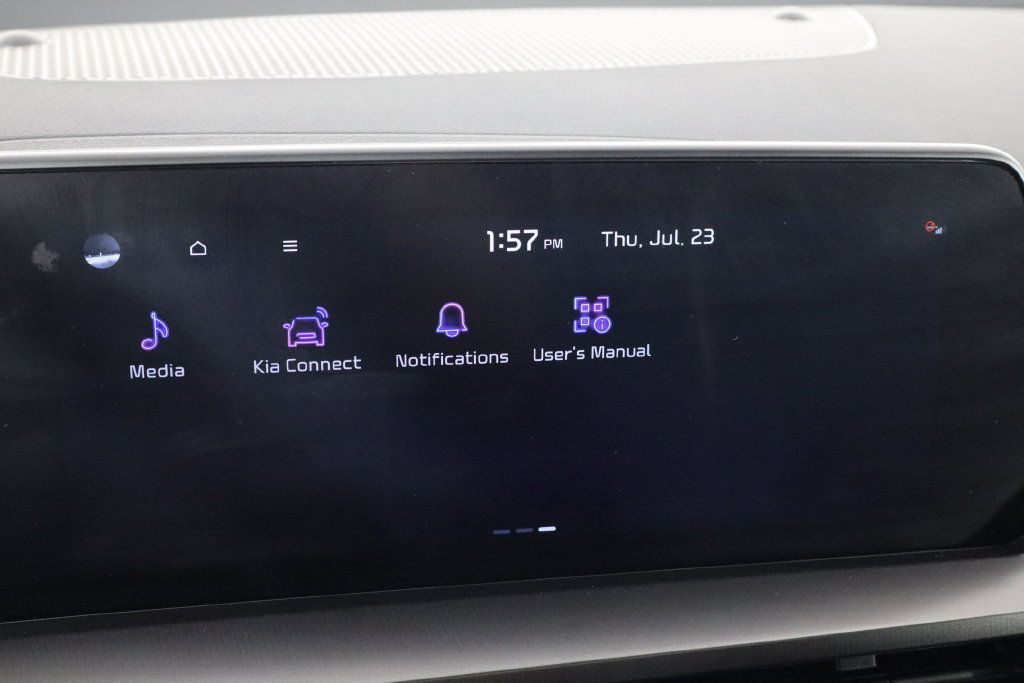 Used 2025 Kia Telluride S FWD image 35